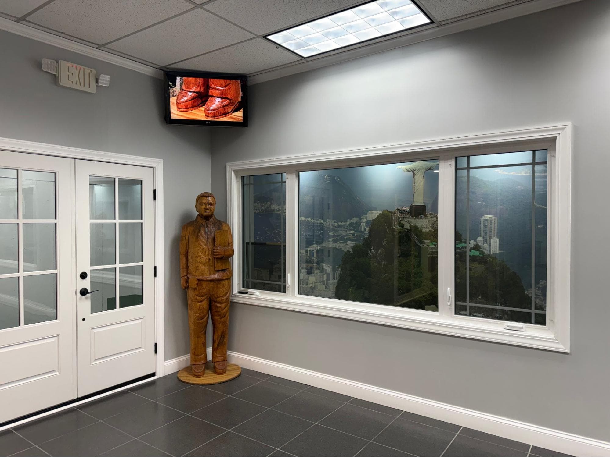 Door hardware, finish, and wood tone options