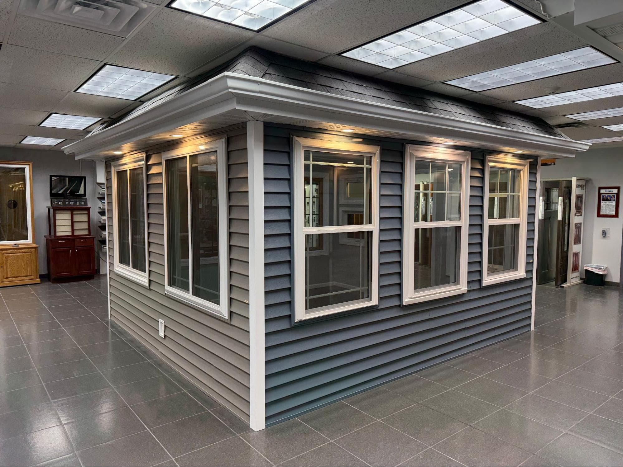 Decorative door glass and grid patterns